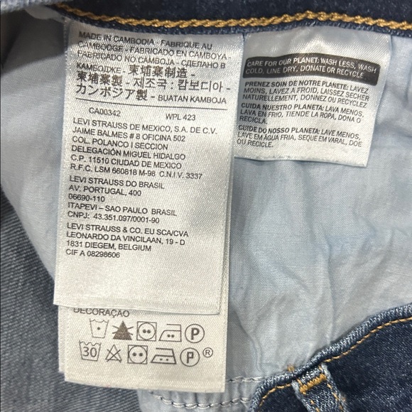 Denizen from Levi's Women's High Rise Dark Blue Jeans - Picture 3 of 6